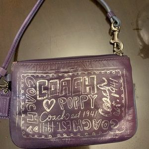 Coach wristlet excellent condition